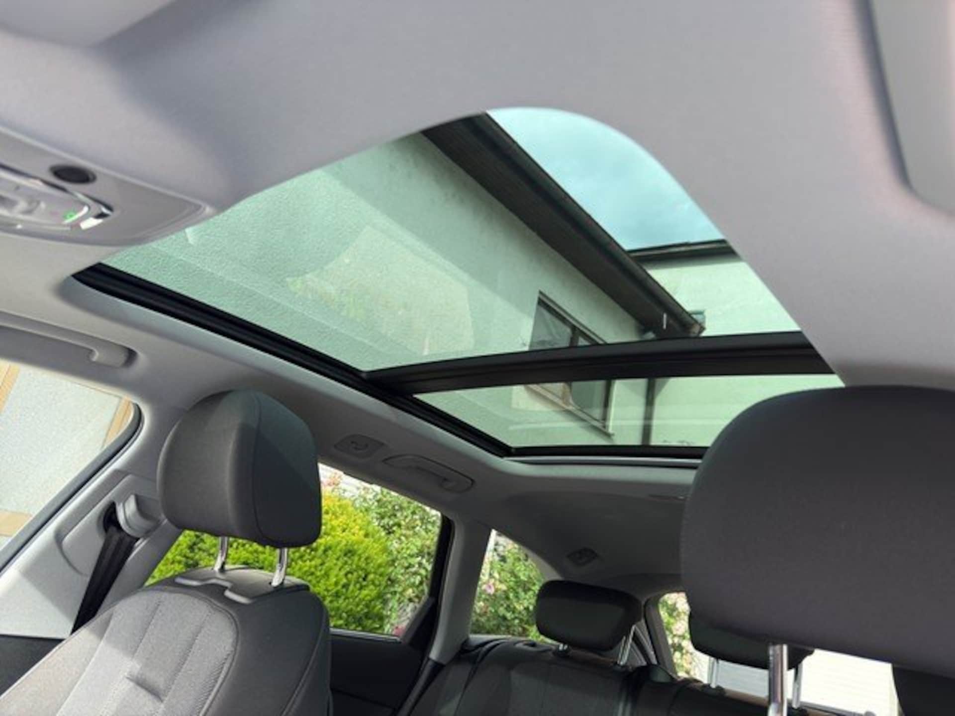Audi A4 Avant S line
