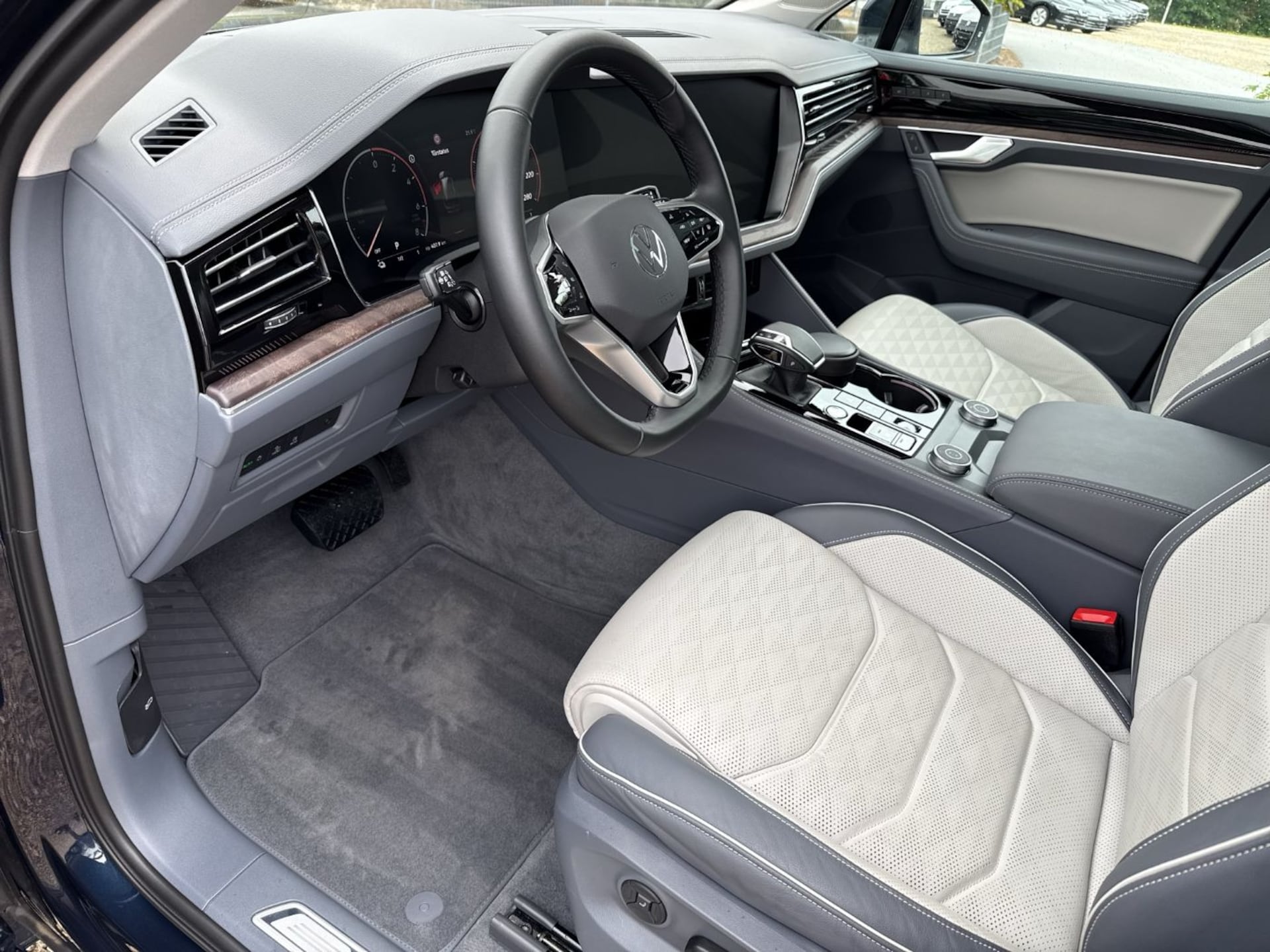 Volkswagen Touareg Elegance