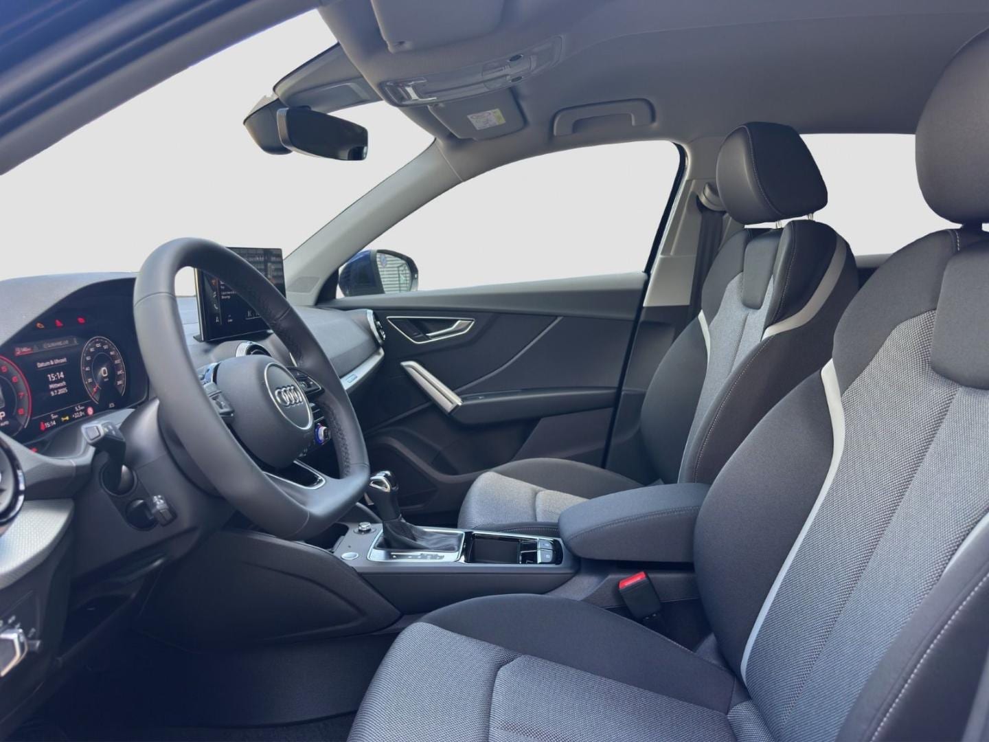 Bild über Audi Q2 advanced 40 TFSI quattro S tronic - für weitere Informationen kontaktieren Sie den Audi Partner