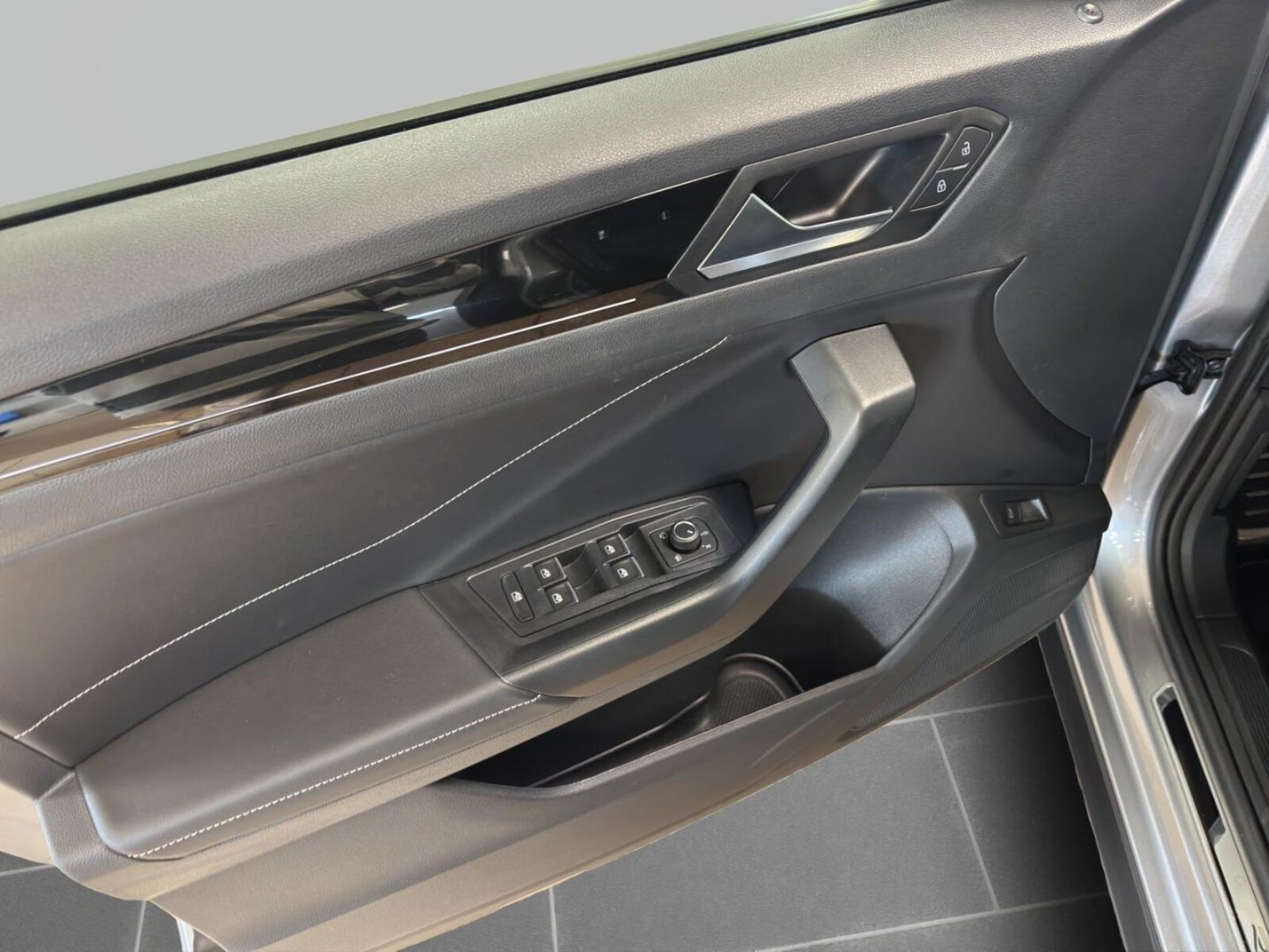 Volkswagen T-Roc – Bild 13