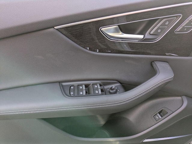 2026 Audi Q8 Premium Plus - Photo 11