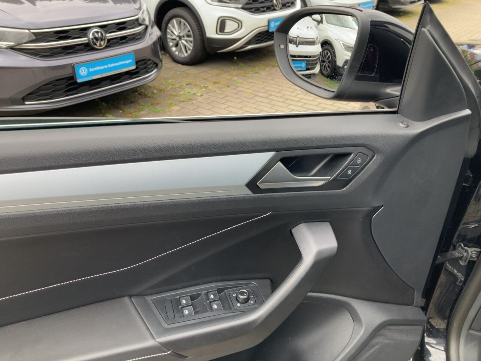 Volkswagen T-Roc Cabriolet – Bild 13