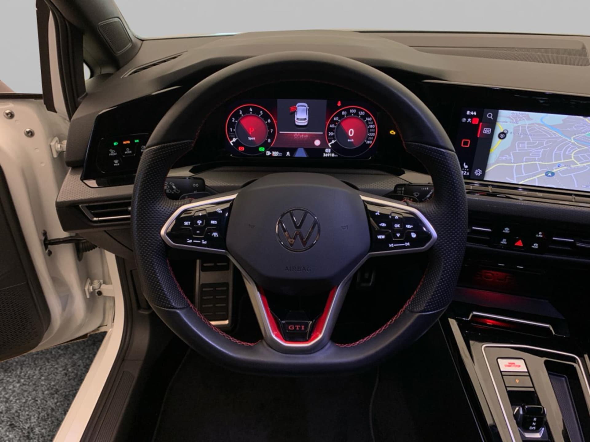 Volkswagen Golf GTI