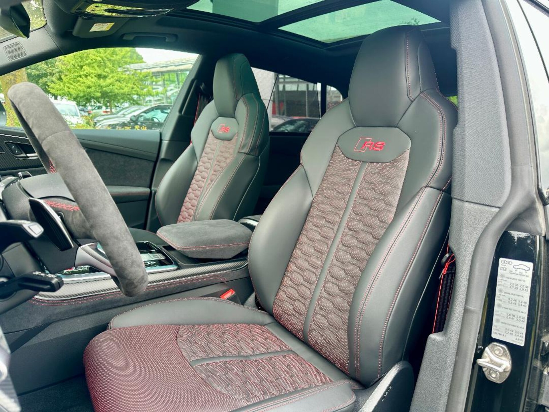 Audi RS Q8 SUV performance