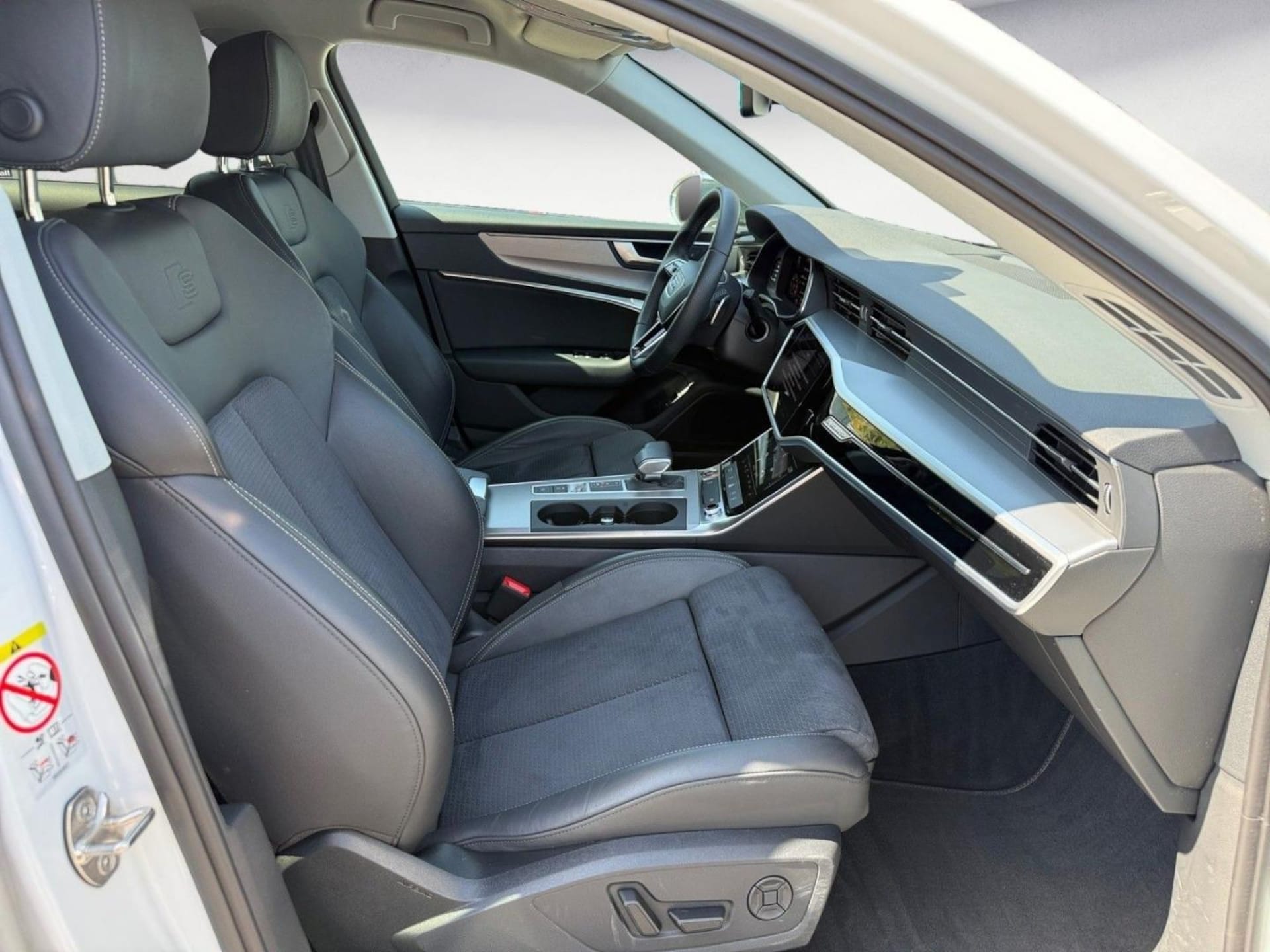 Audi S6 Avant