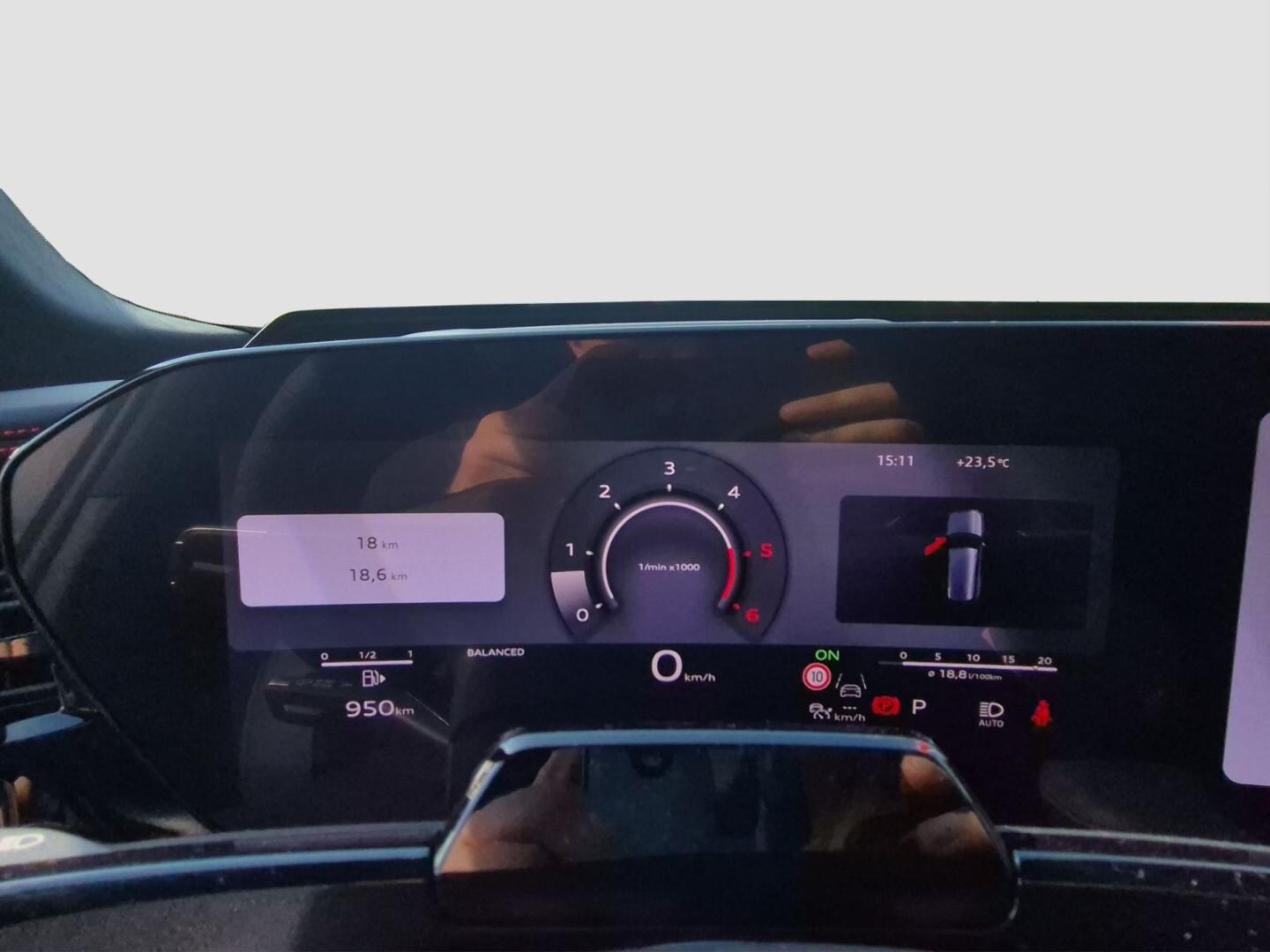 Bild über Audi Q7 SUV TDI quattro 220 kW tiptronic - für weitere Informationen kontaktieren Sie den Audi Partner