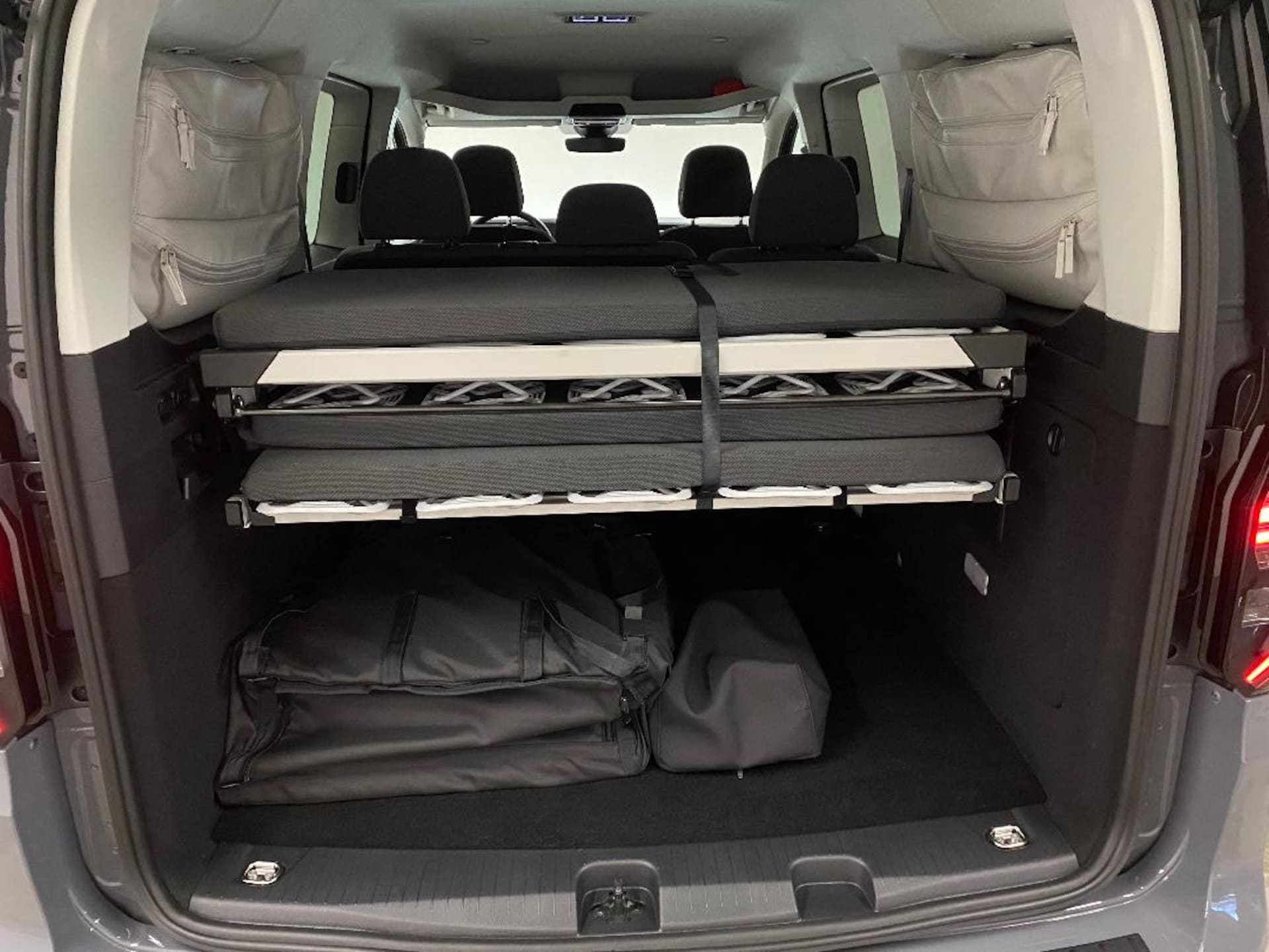 Volkswagen Caddy Maxi California