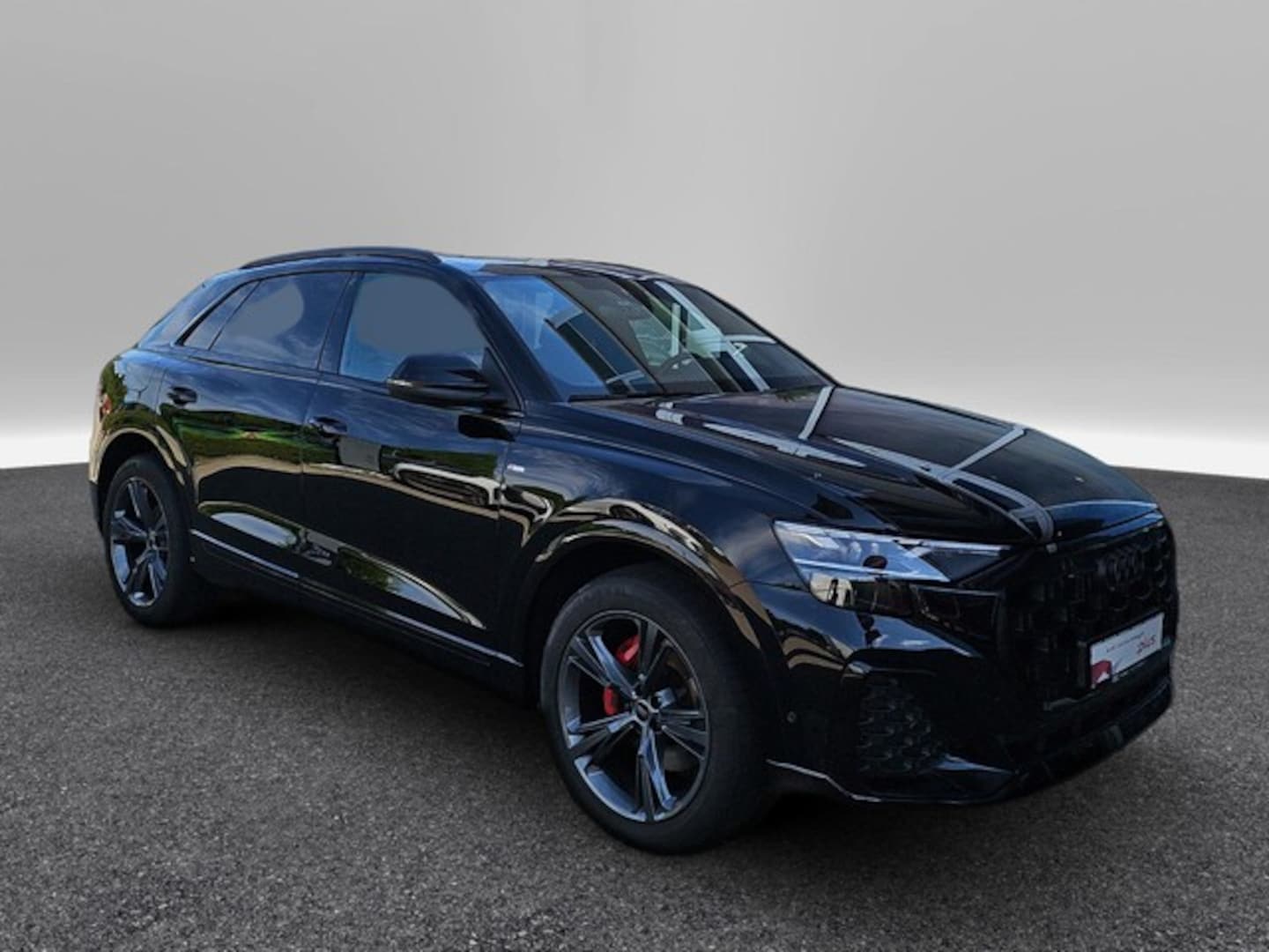 Bild über Audi Q8 SUV S line business TDI quattro 210 kW tiptronic - für weitere Informationen kontaktieren Sie den Audi Partner