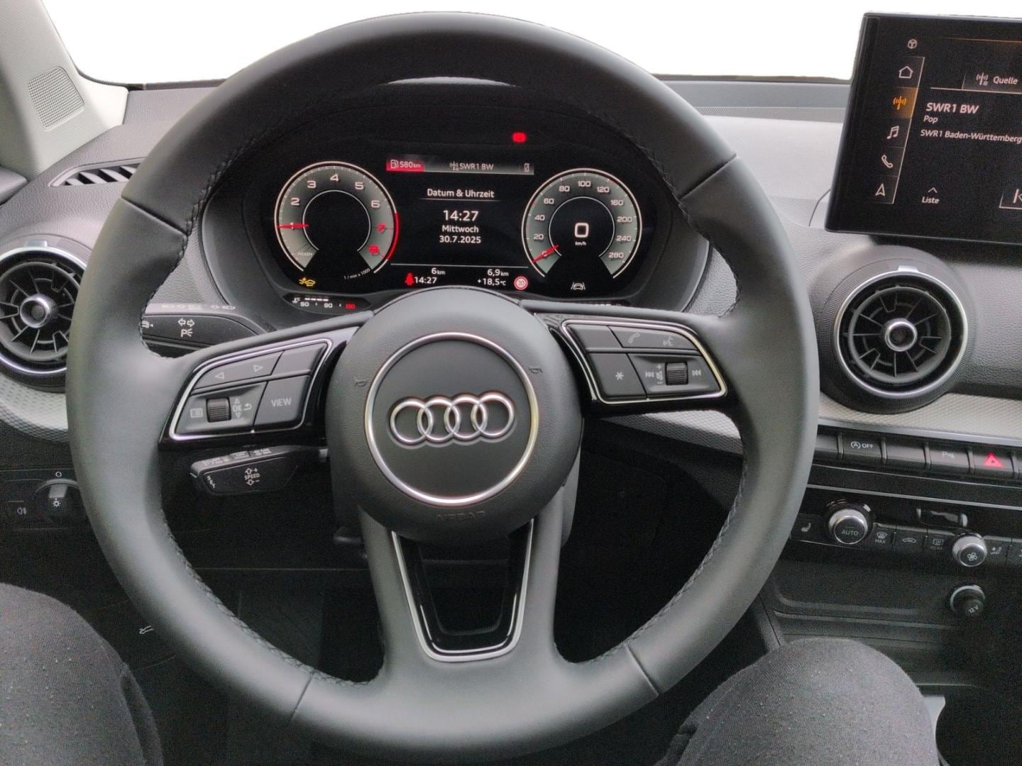 Bild über Audi Q2 30 TFSI Schaltgetriebe - für weitere Informationen kontaktieren Sie den Audi Partner