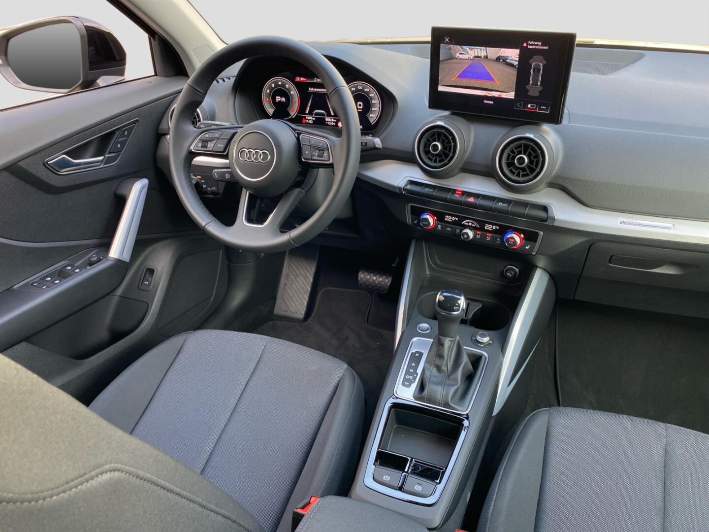 Bild über Audi Q2 advanced 35 TFSI S tronic - für weitere Informationen kontaktieren Sie den Audi Partner