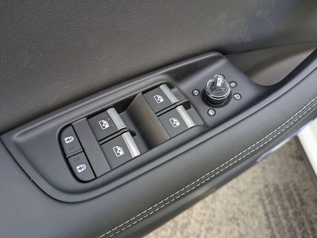 2026 Audi Q8 Premium Plus - Photo 13