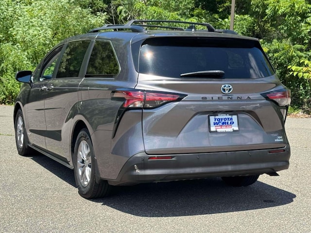 2021 Toyota Sienna