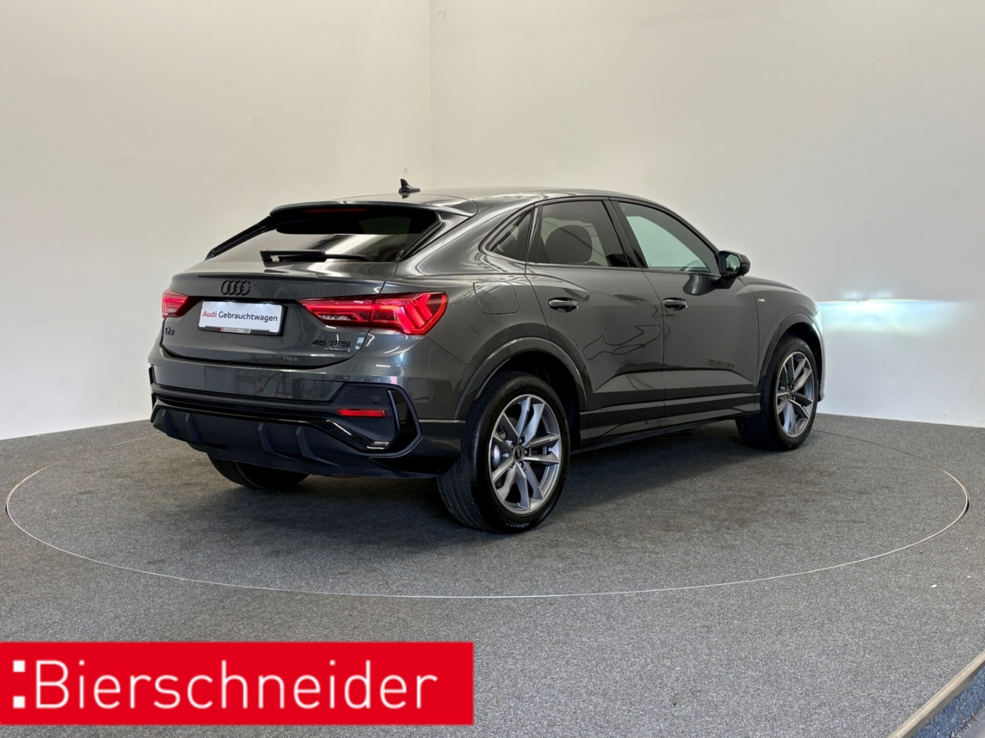 Audi Q3 Sportback S line