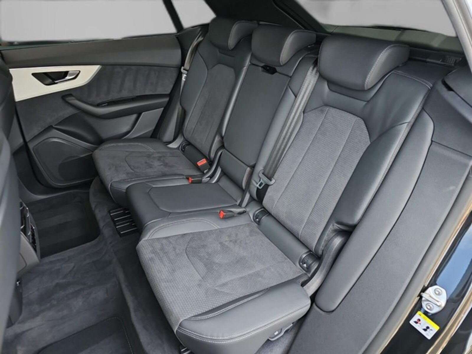 Audi Q8 – Bild 15