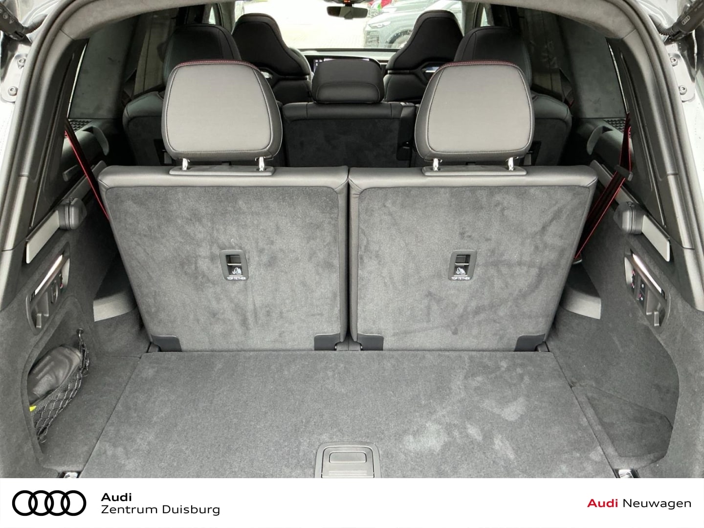 Bild über Audi Q7 SUV TDI quattro 220 kW tiptronic - für weitere Informationen kontaktieren Sie den Audi Partner