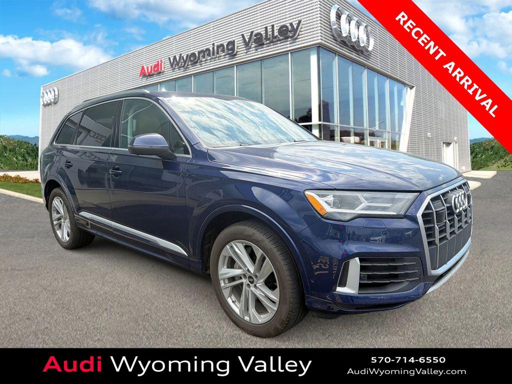 2022 Audi Q7 55 Premium Plus quattro Tiptronic's photo