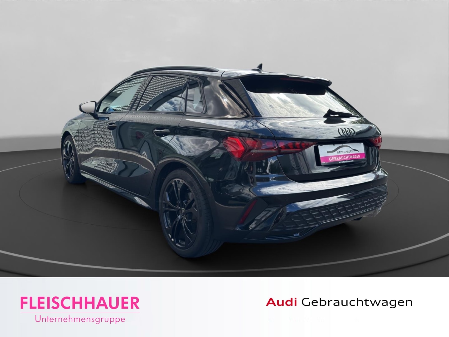 Bild über Audi A3 Sportback S line 35 TFSI S tronic - für weitere Informationen kontaktieren Sie den Audi Partner