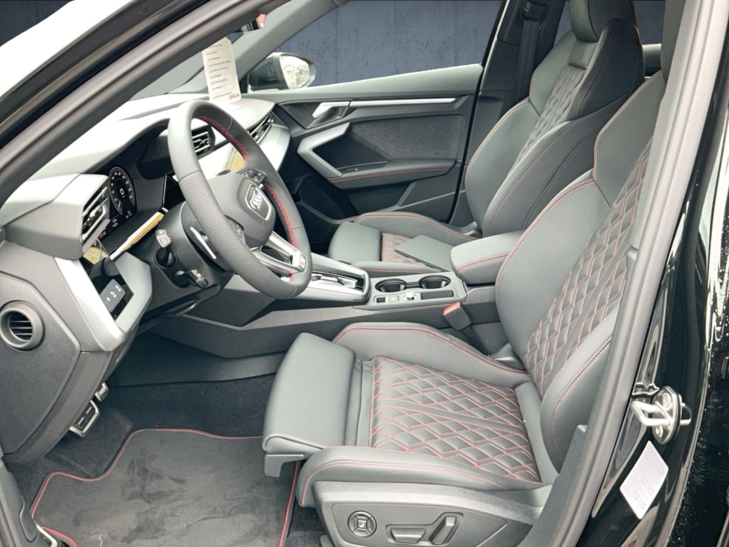 Bild über Audi A3 Sportback TFSI e TFSI e 200 kW S tronic - für weitere Informationen kontaktieren Sie den Audi Partner