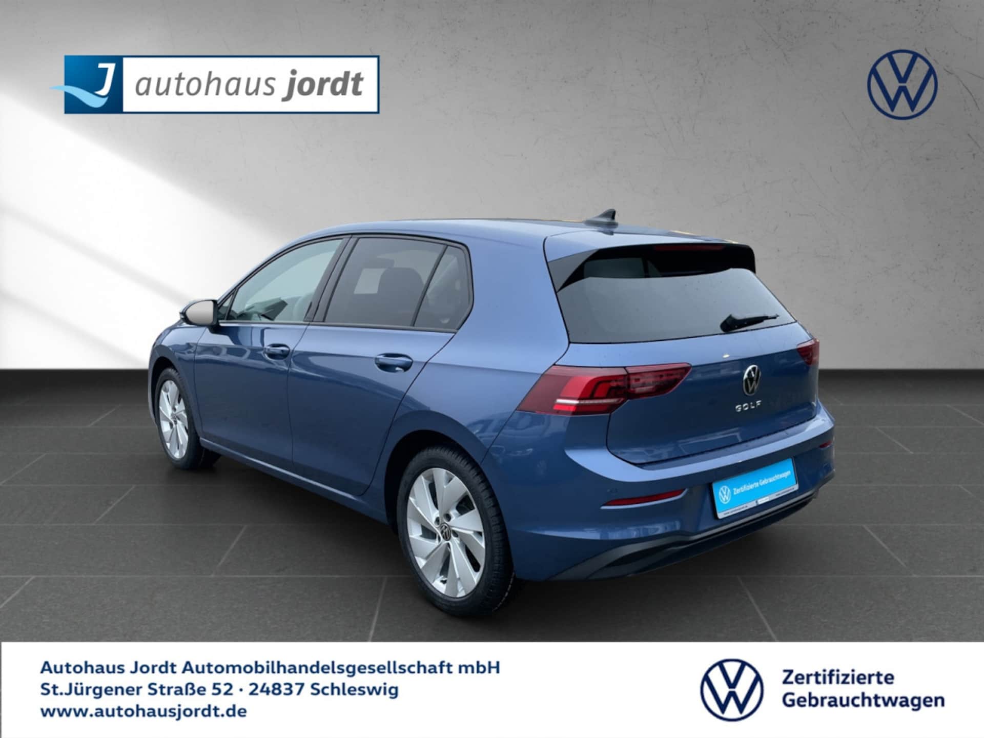 Volkswagen Golf Life