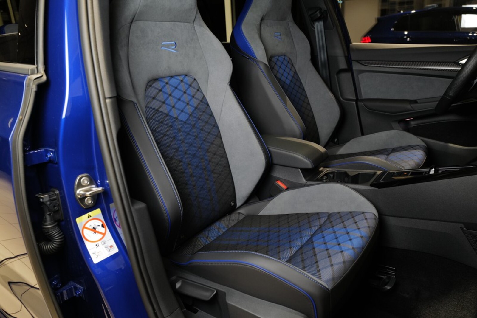 Volkswagen Golf – Bild 10
