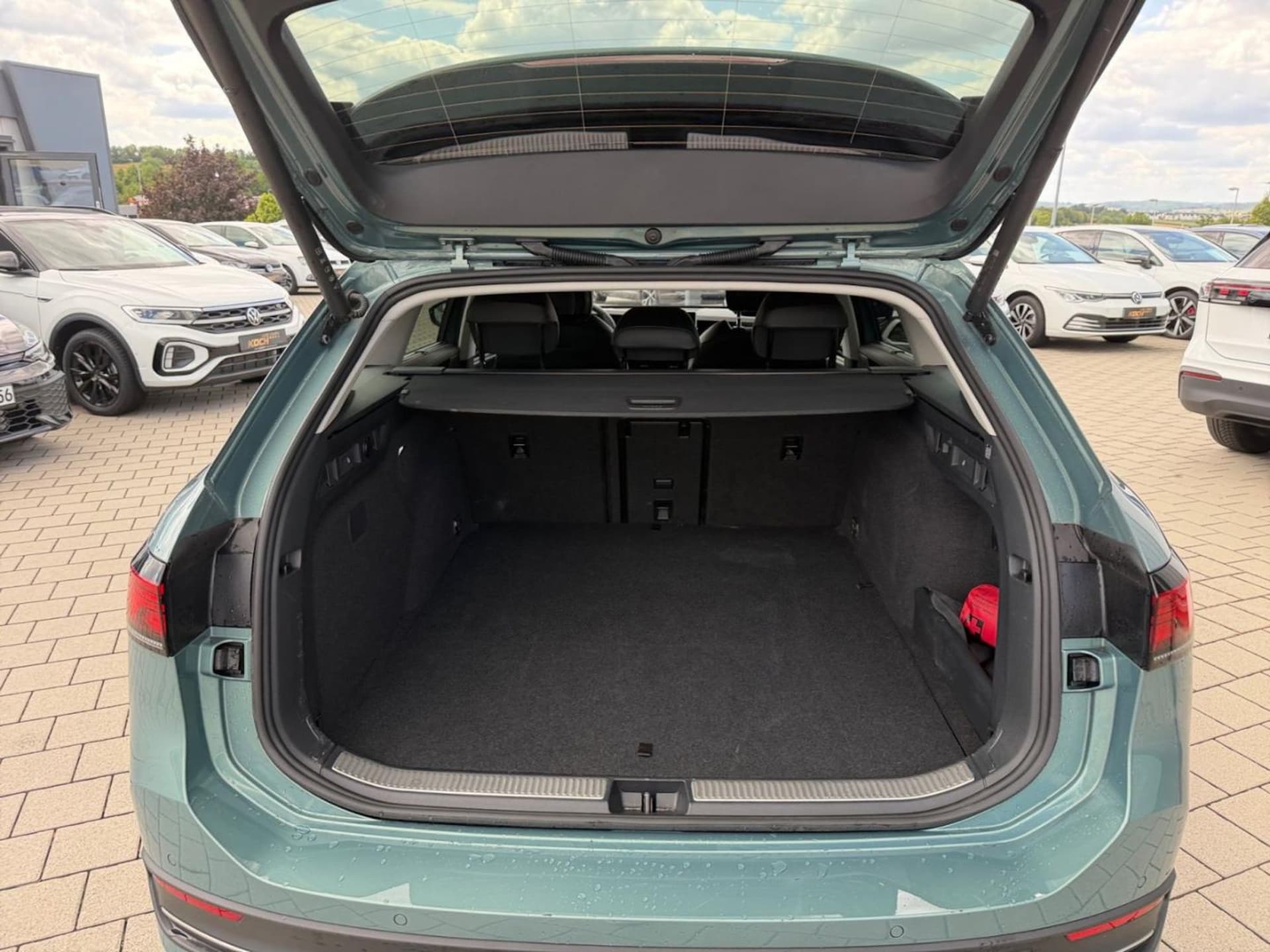 Volkswagen Passat Business