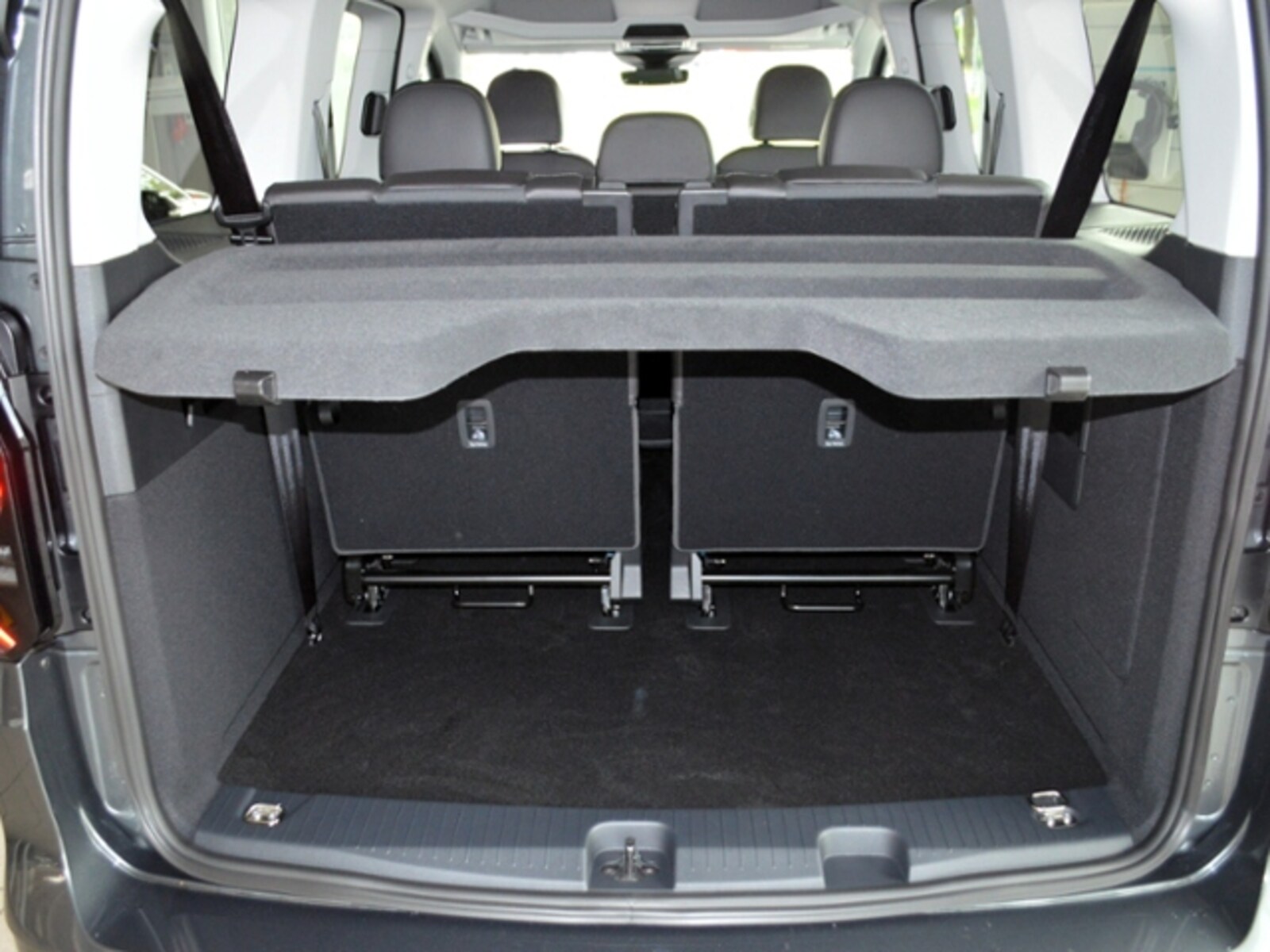 Volkswagen Caddy Maxi – Bild 11