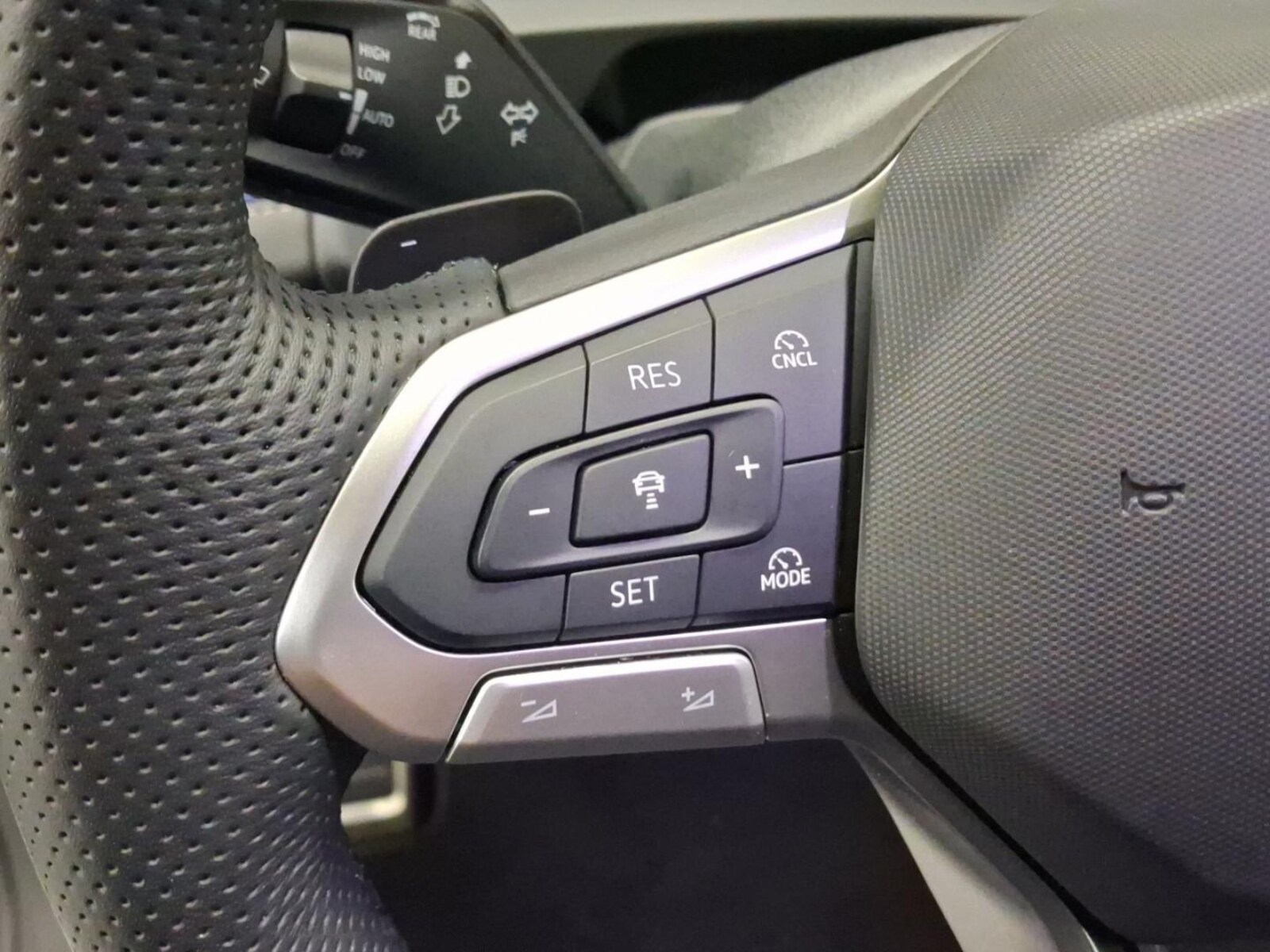 Volkswagen Tiguan – Bild 18