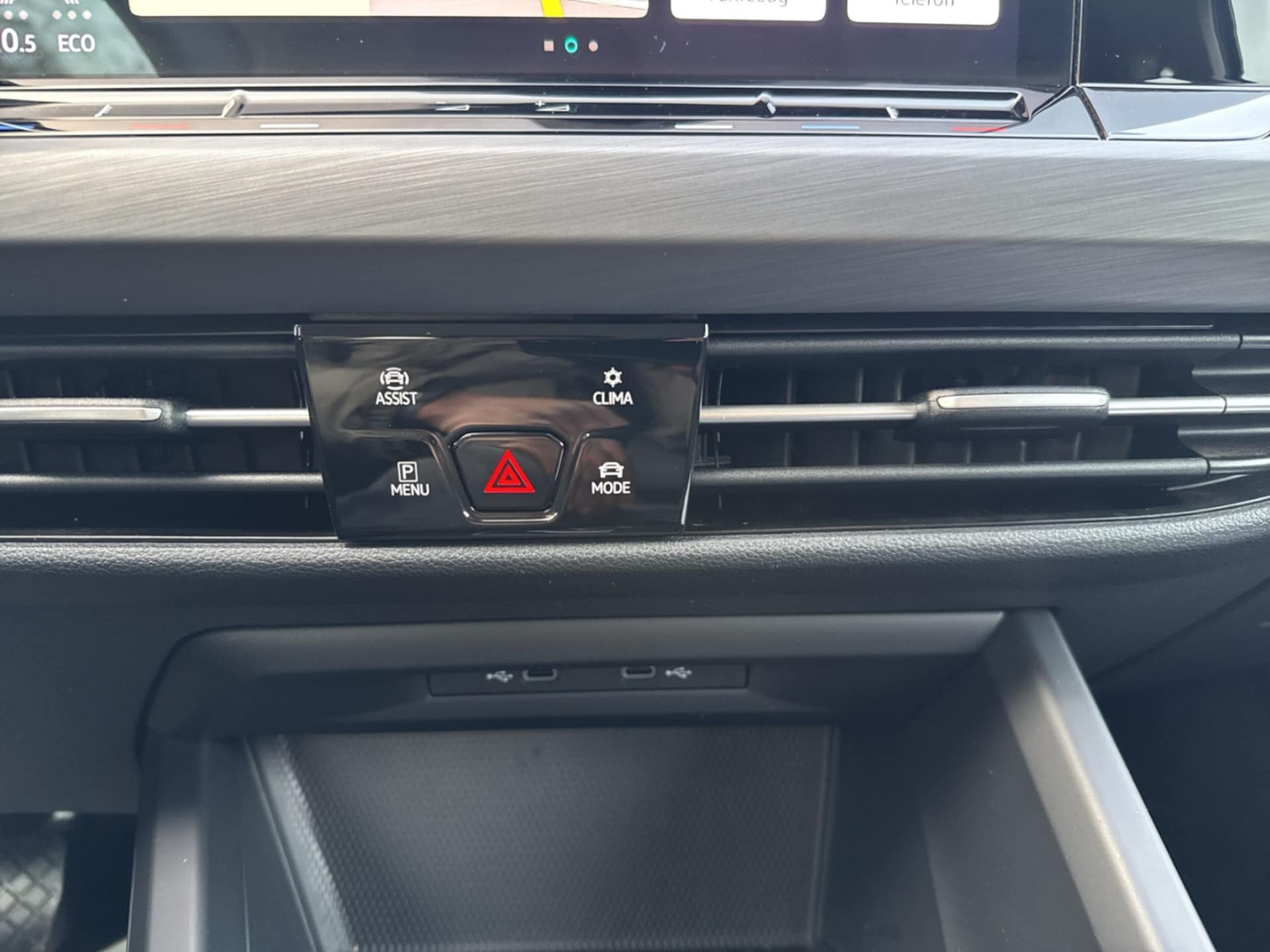 Volkswagen Golf Style