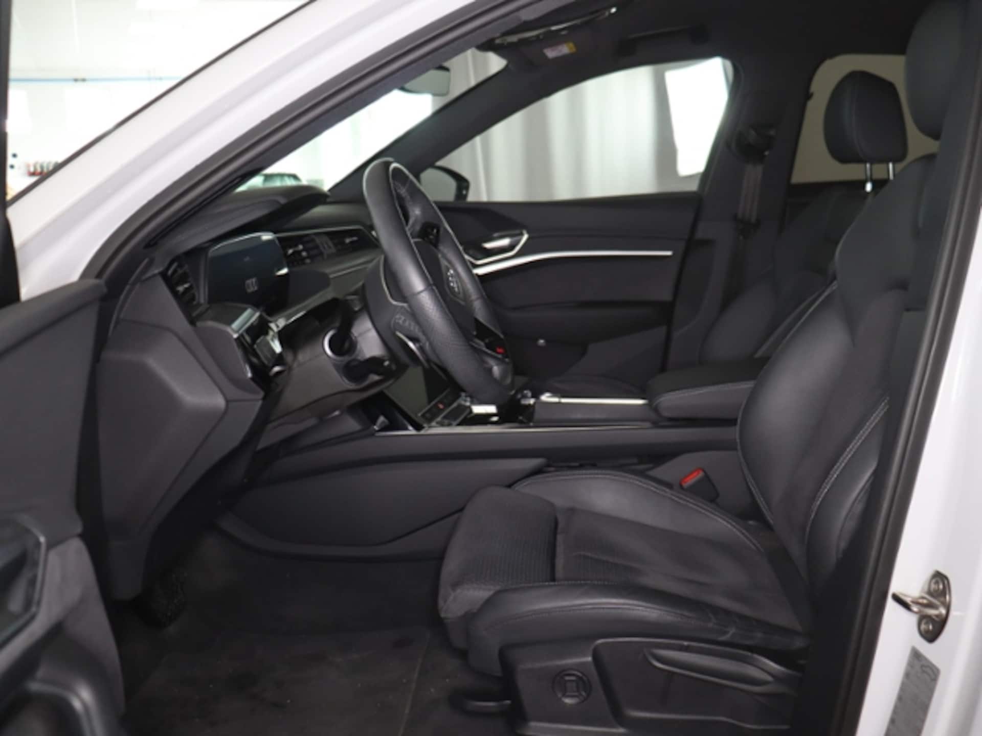 Audi e-tron Sportback advanced