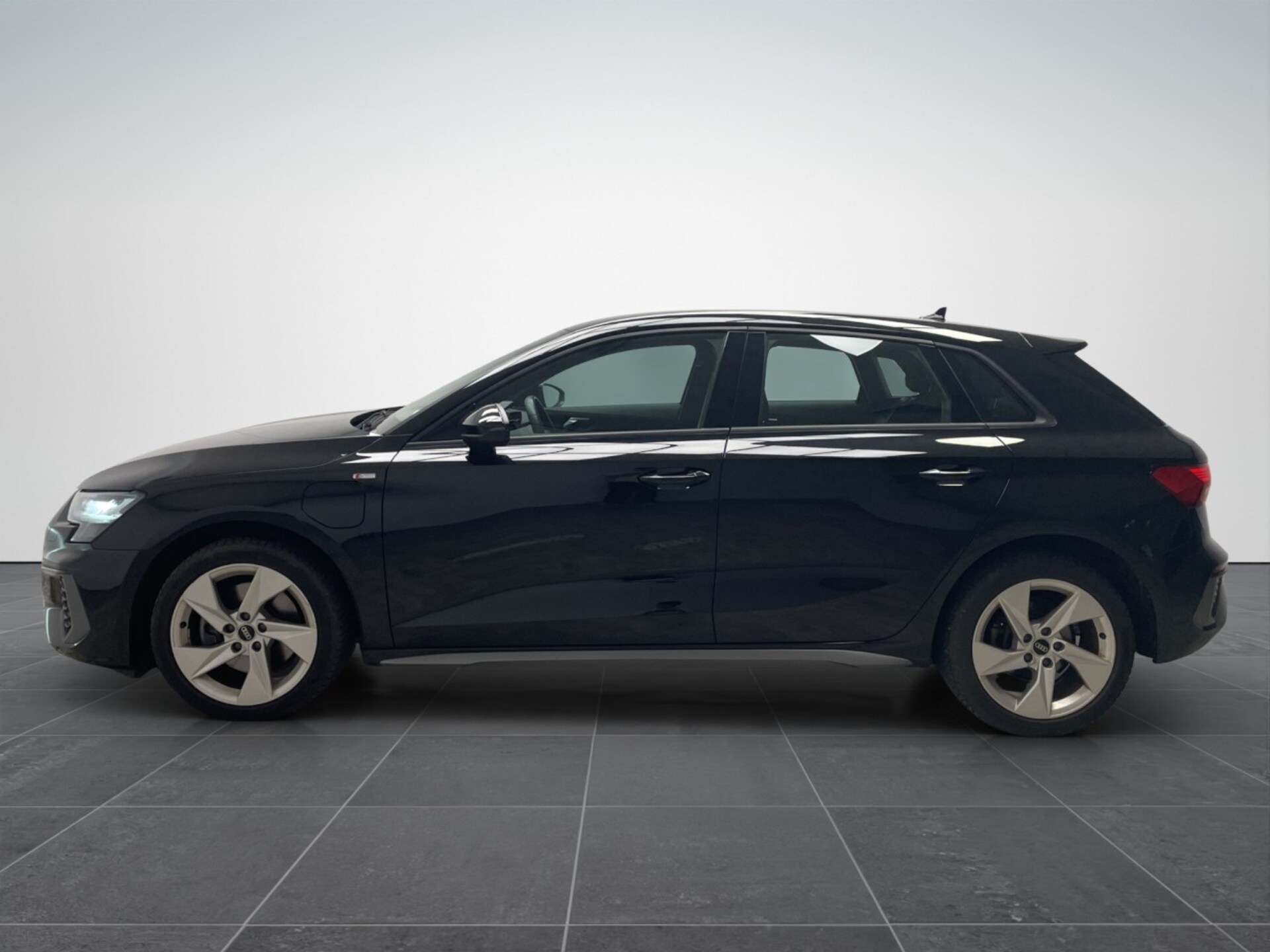 Audi A3 Sportback TFSI e S line