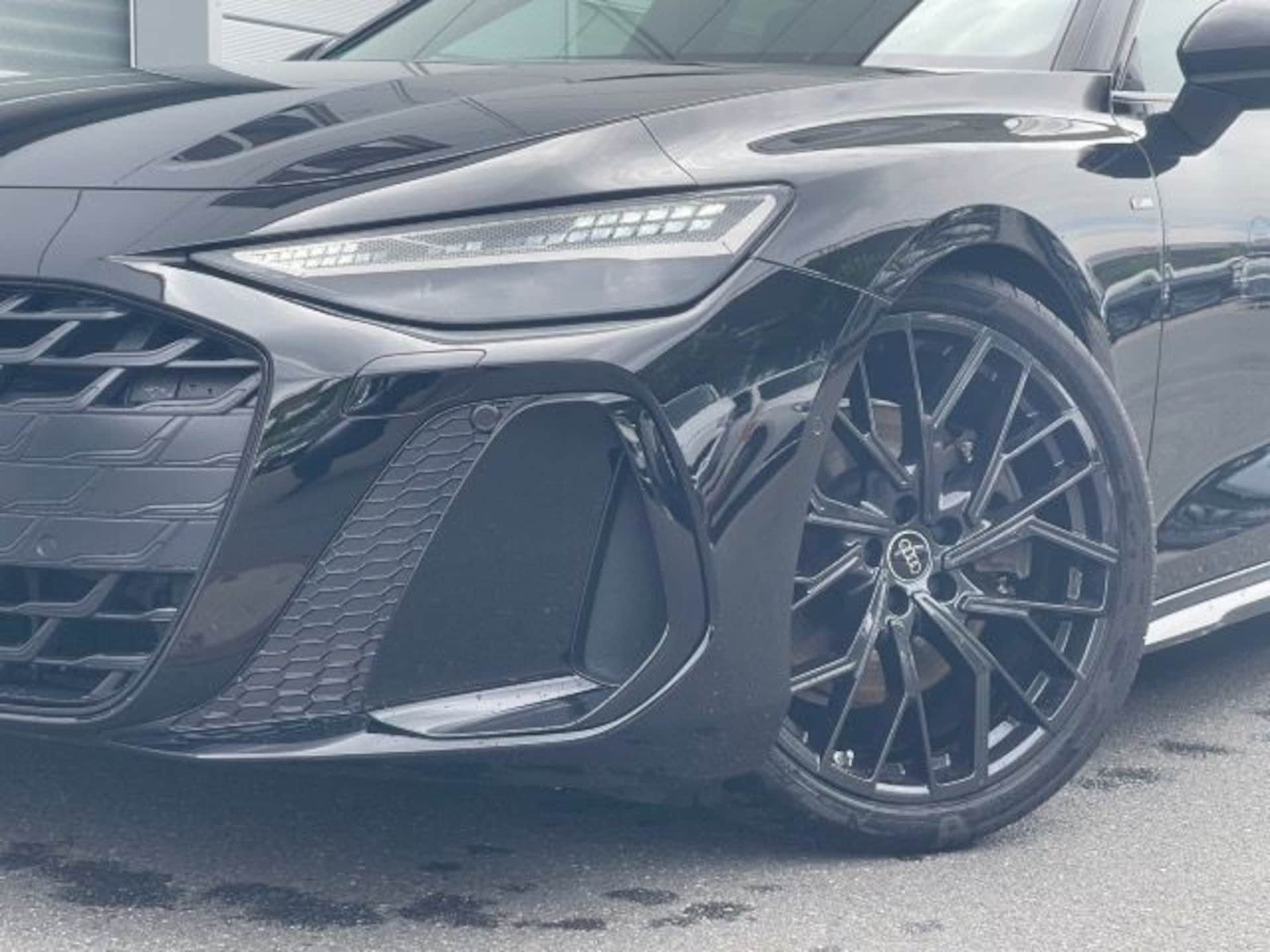 Audi A6 Limousine edition one