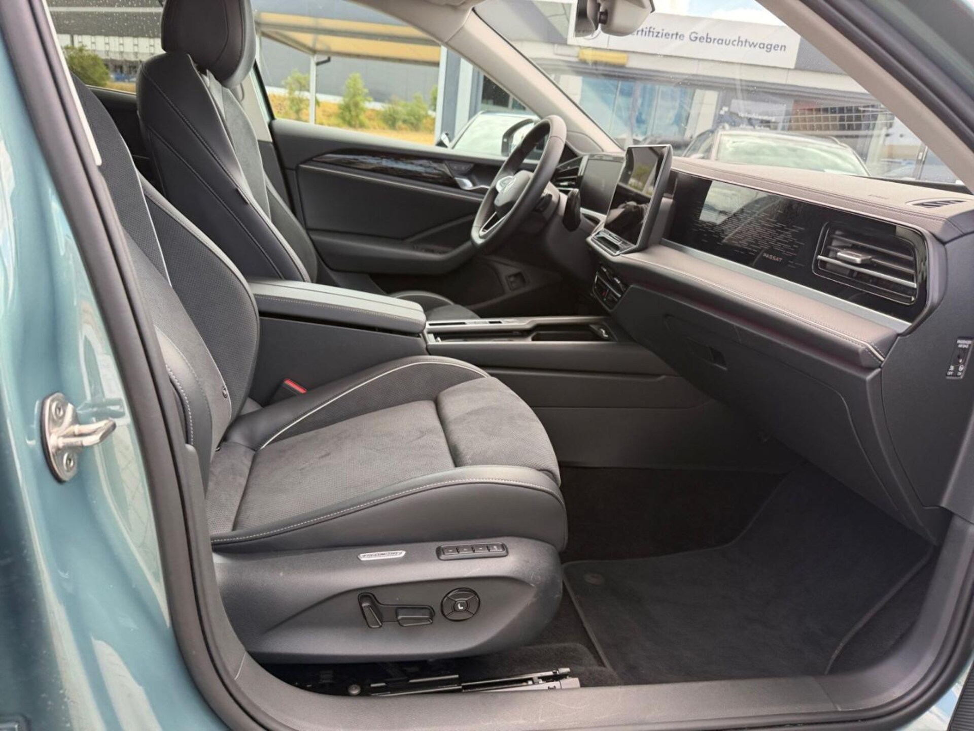 Volkswagen Passat Business