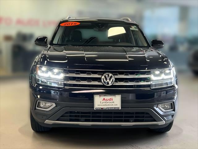 Used 2019 Volkswagen Atlas SEL with VIN 1V2MR2CA8KC547329 for sale in Lynbrook, NY