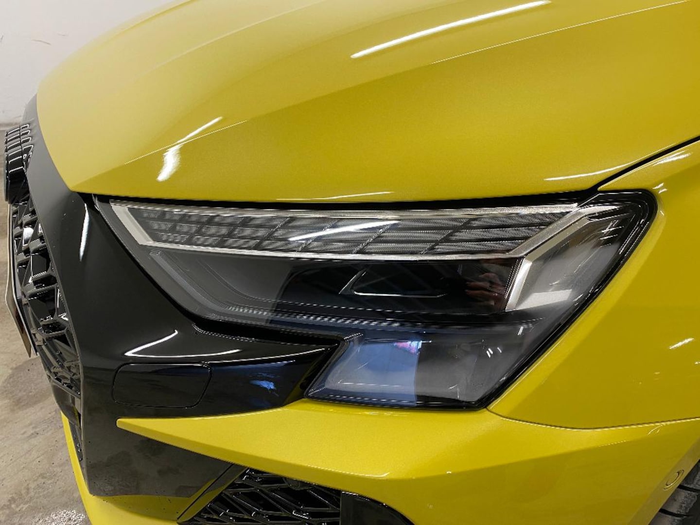 Bild über Audi RS 3 Limousine TFSI quattro 294 kW S tronic - für weitere Informationen kontaktieren Sie den Audi Partner
