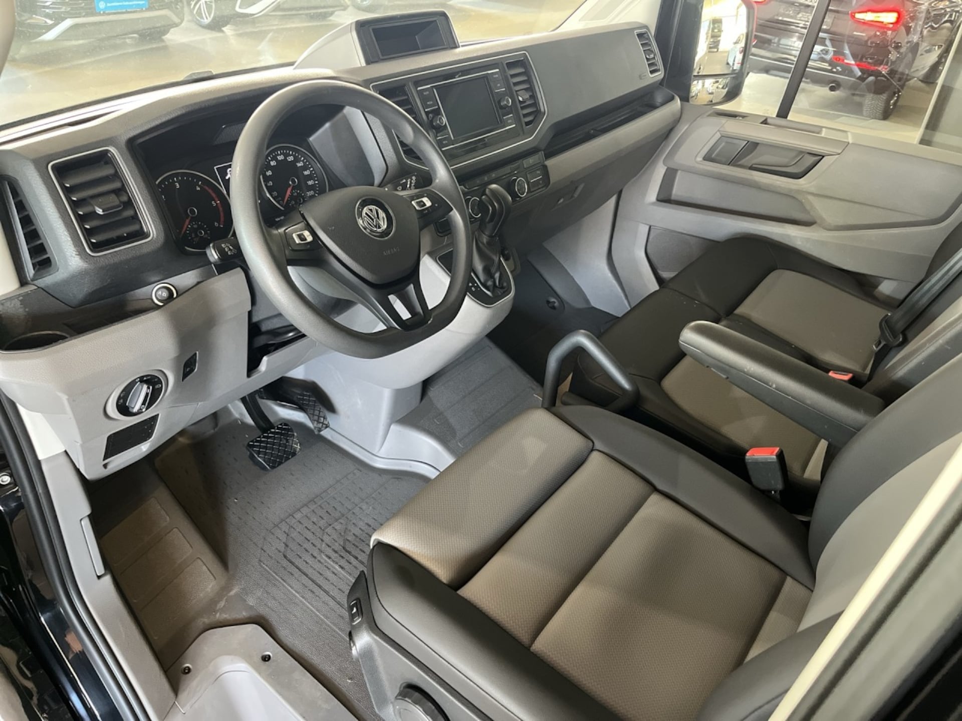 Volkswagen Crafter Kasten langer Radstand