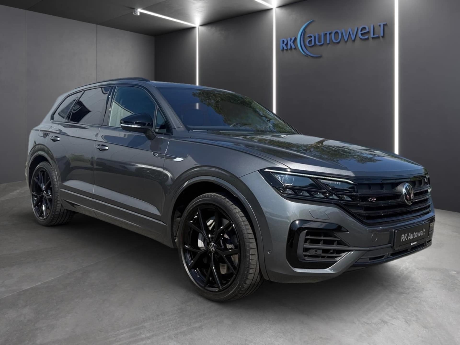 Volkswagen Touareg R