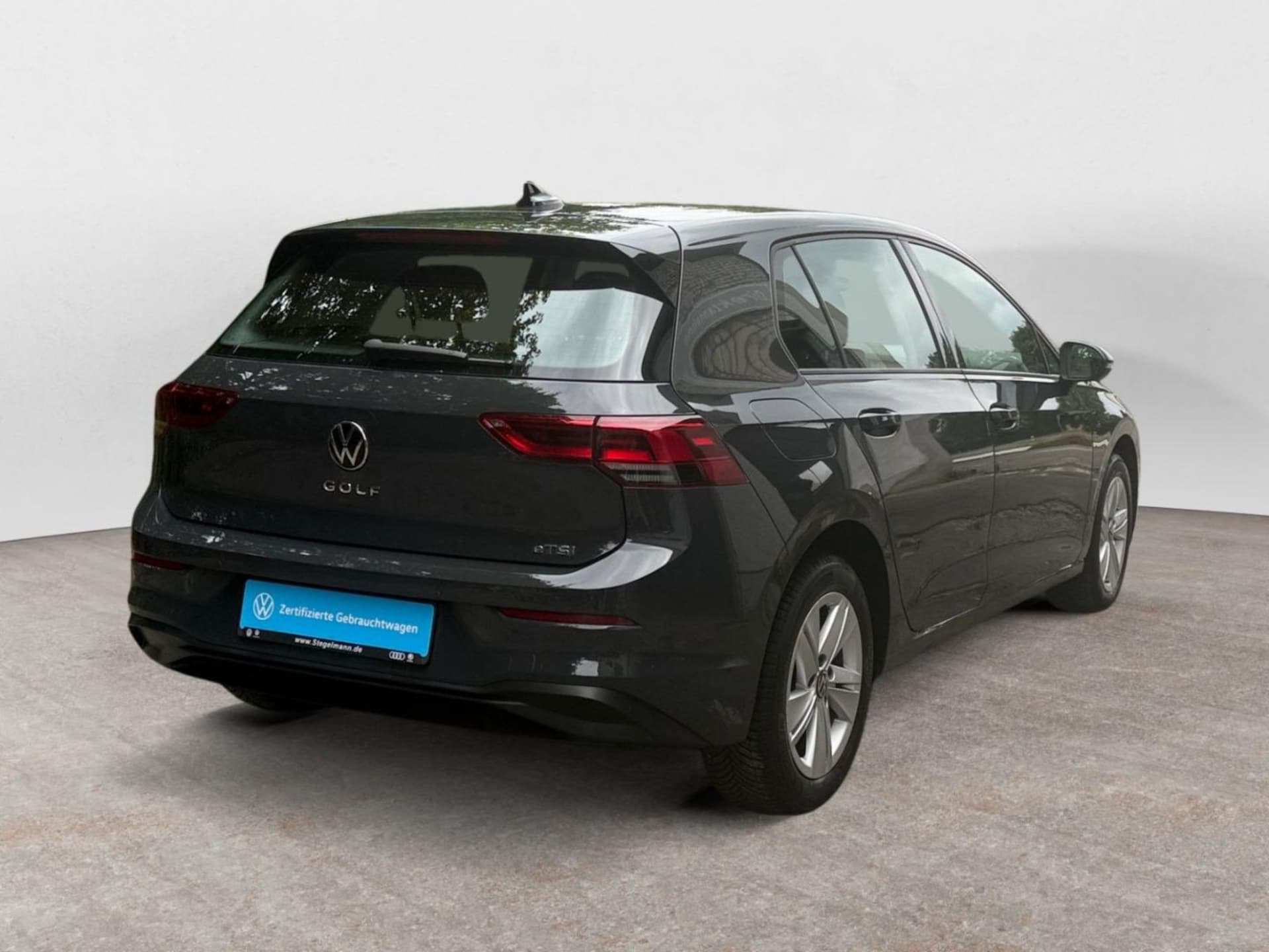 Volkswagen Golf Life