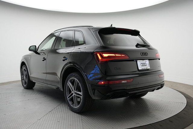 2024 Audi Q5 TFSI e
