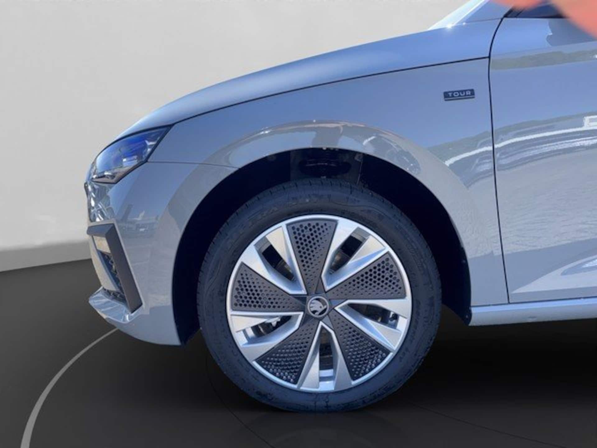 Skoda Scala Tour