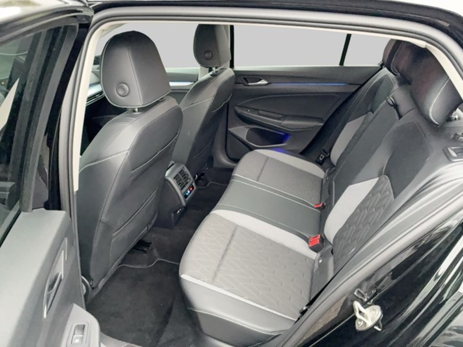 Volkswagen Golf – Bild 11