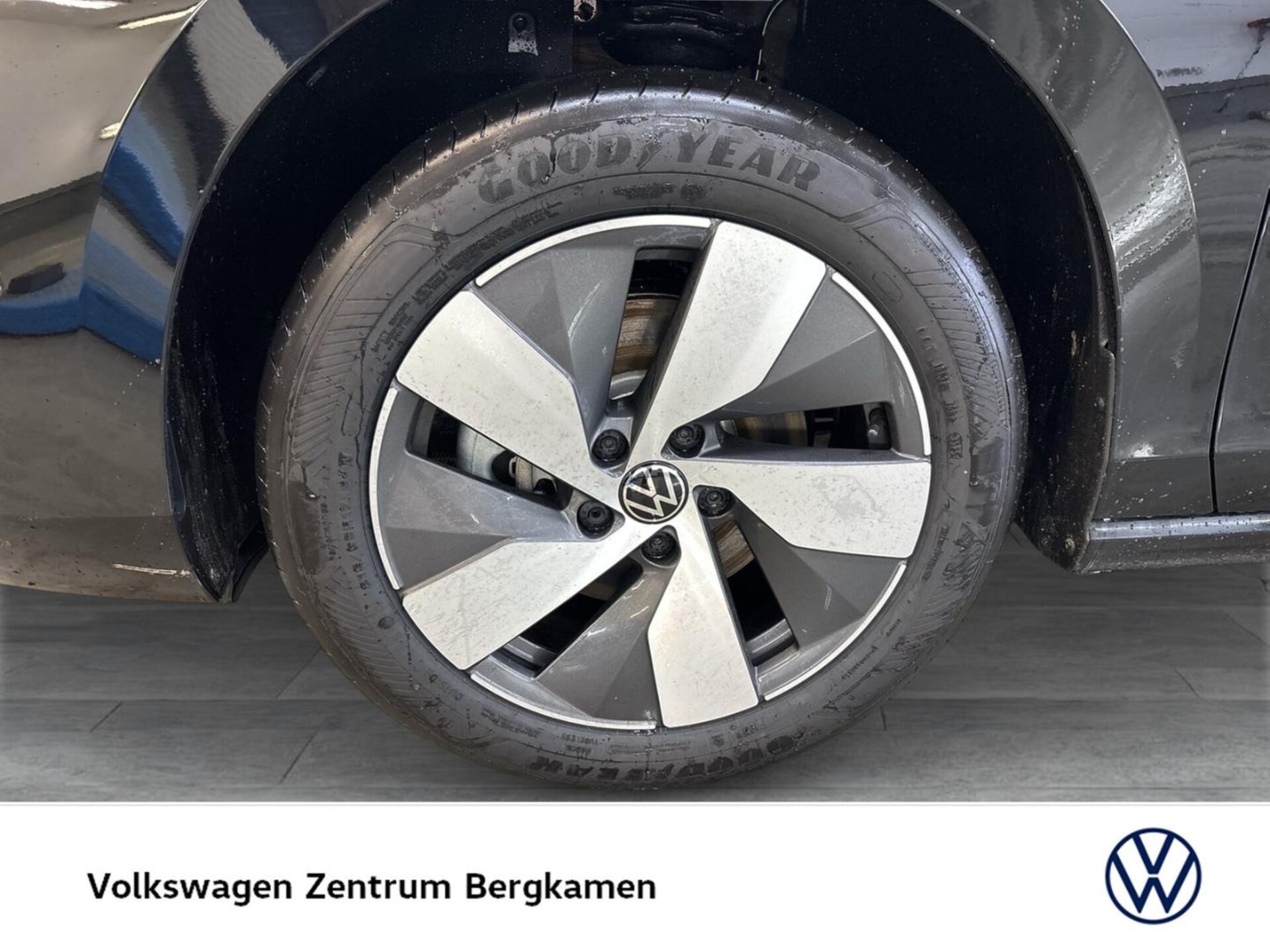 Volkswagen Passat Basis-Modell