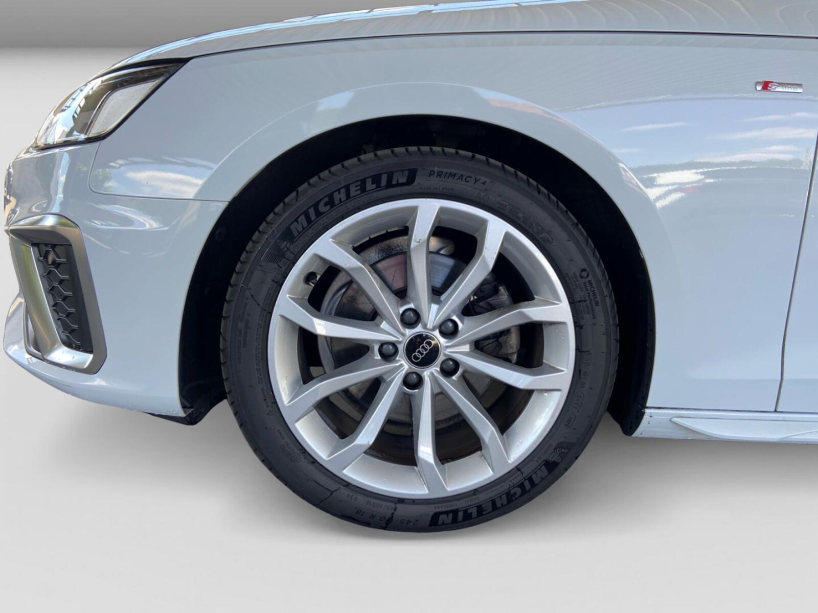Audi A4 Avant – Bild 4