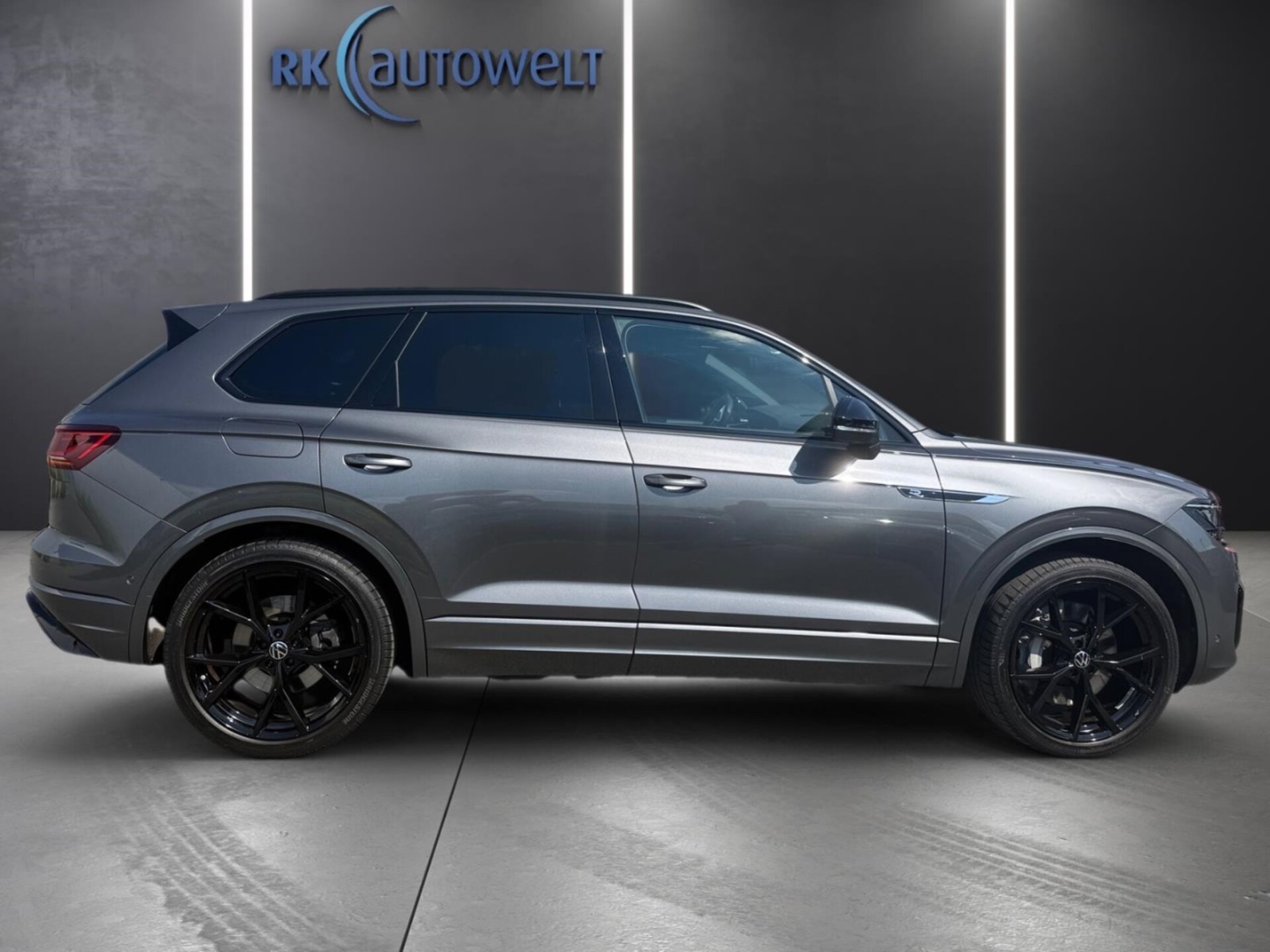 Volkswagen Touareg R