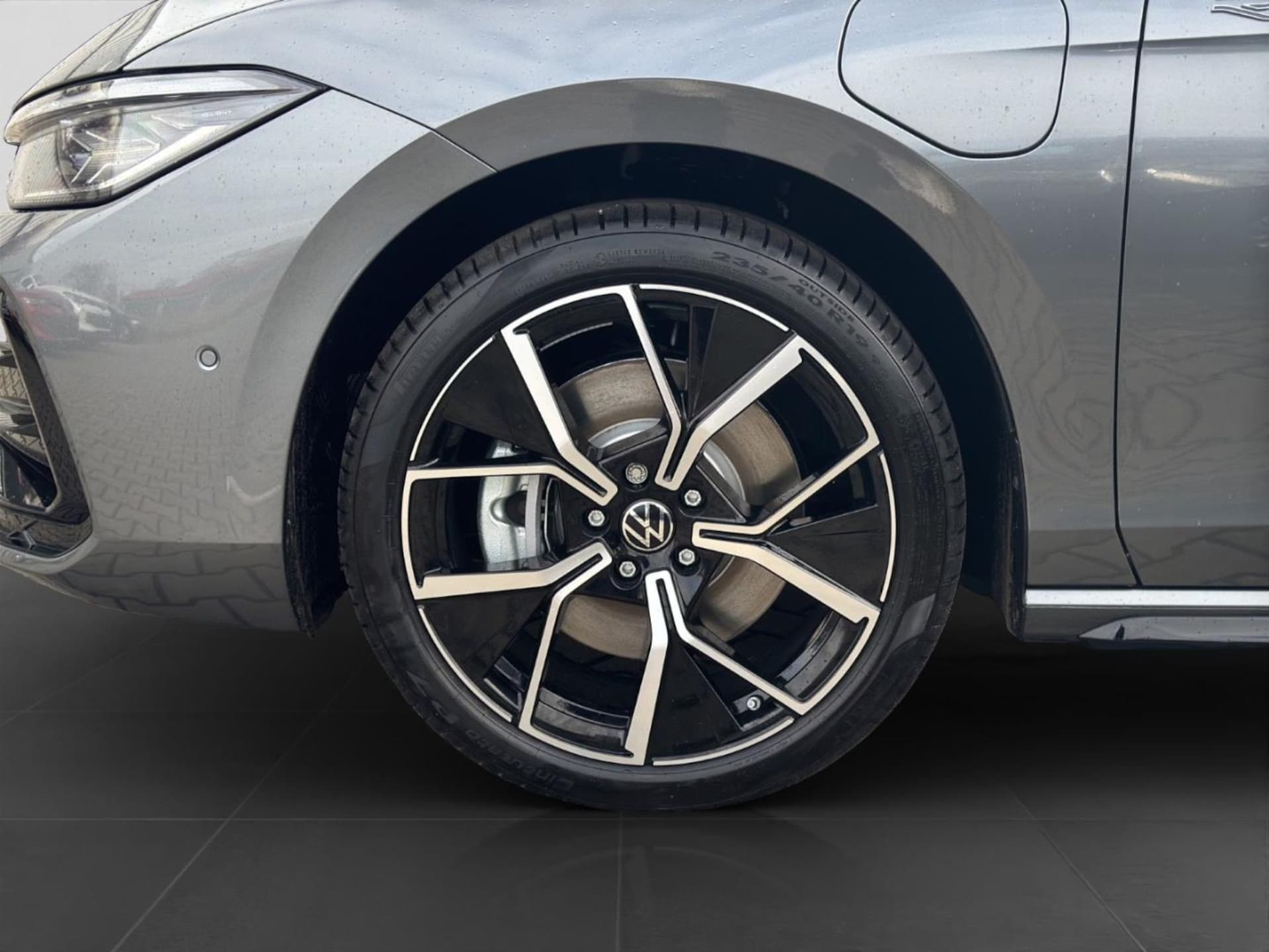 Volkswagen Passat R-Line