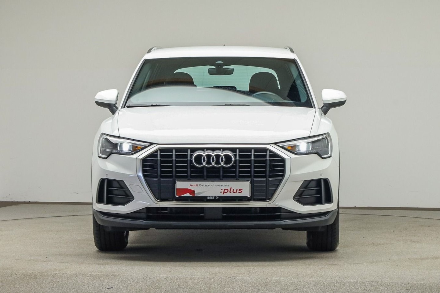 Bild über Audi Q3 35 TDI S tronic - für weitere Informationen kontaktieren Sie den Audi Partner