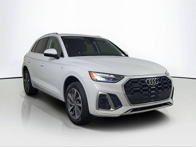 Photo of 2023 Audi Q5 