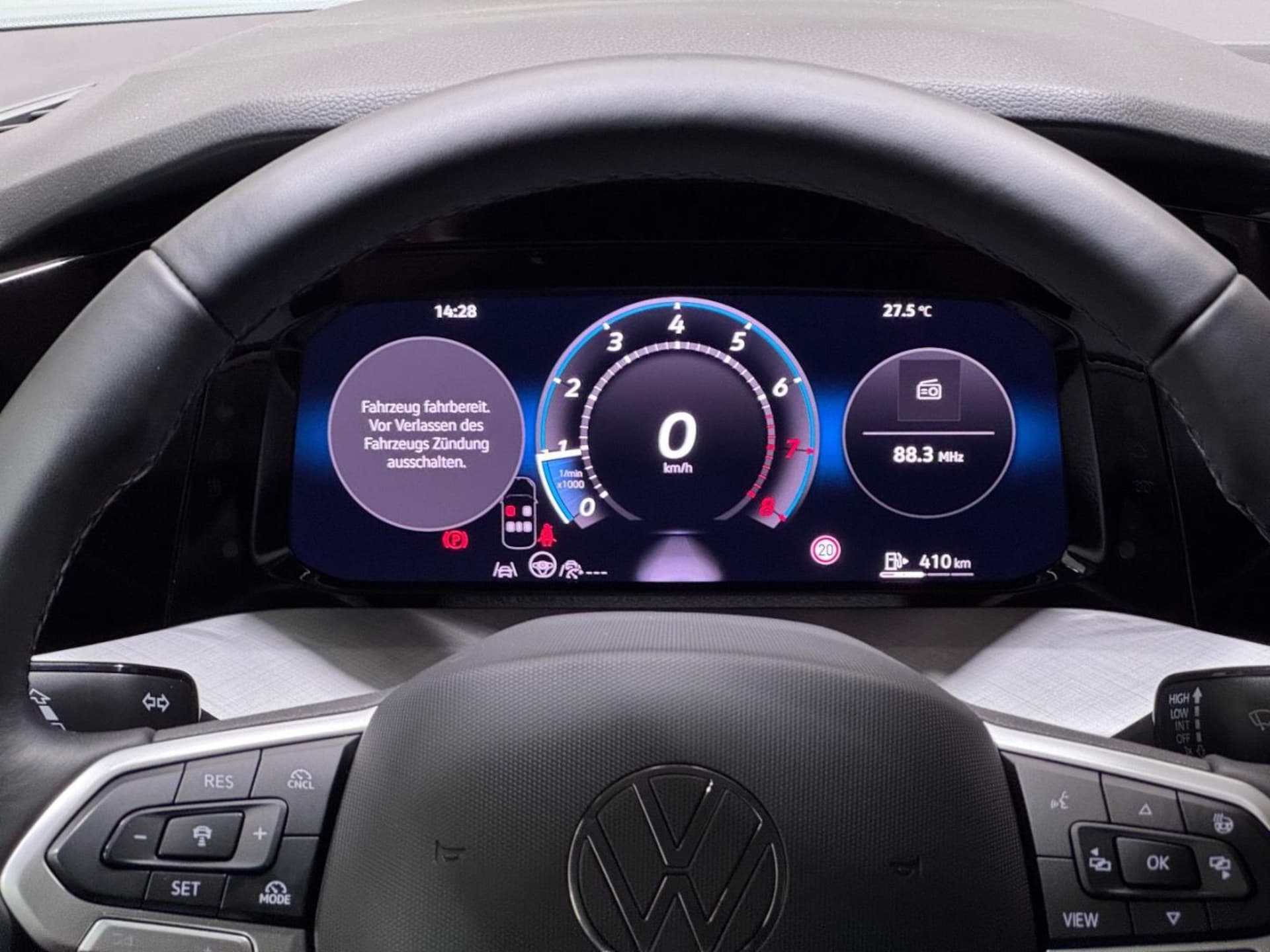 Volkswagen Golf Life
