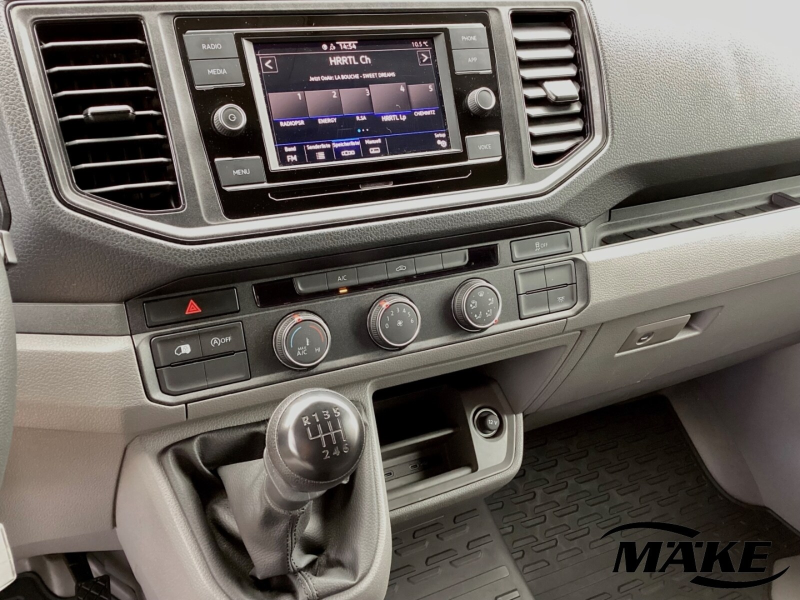 Volkswagen Crafter Kasten mittlerer Radstand – Bild 13
