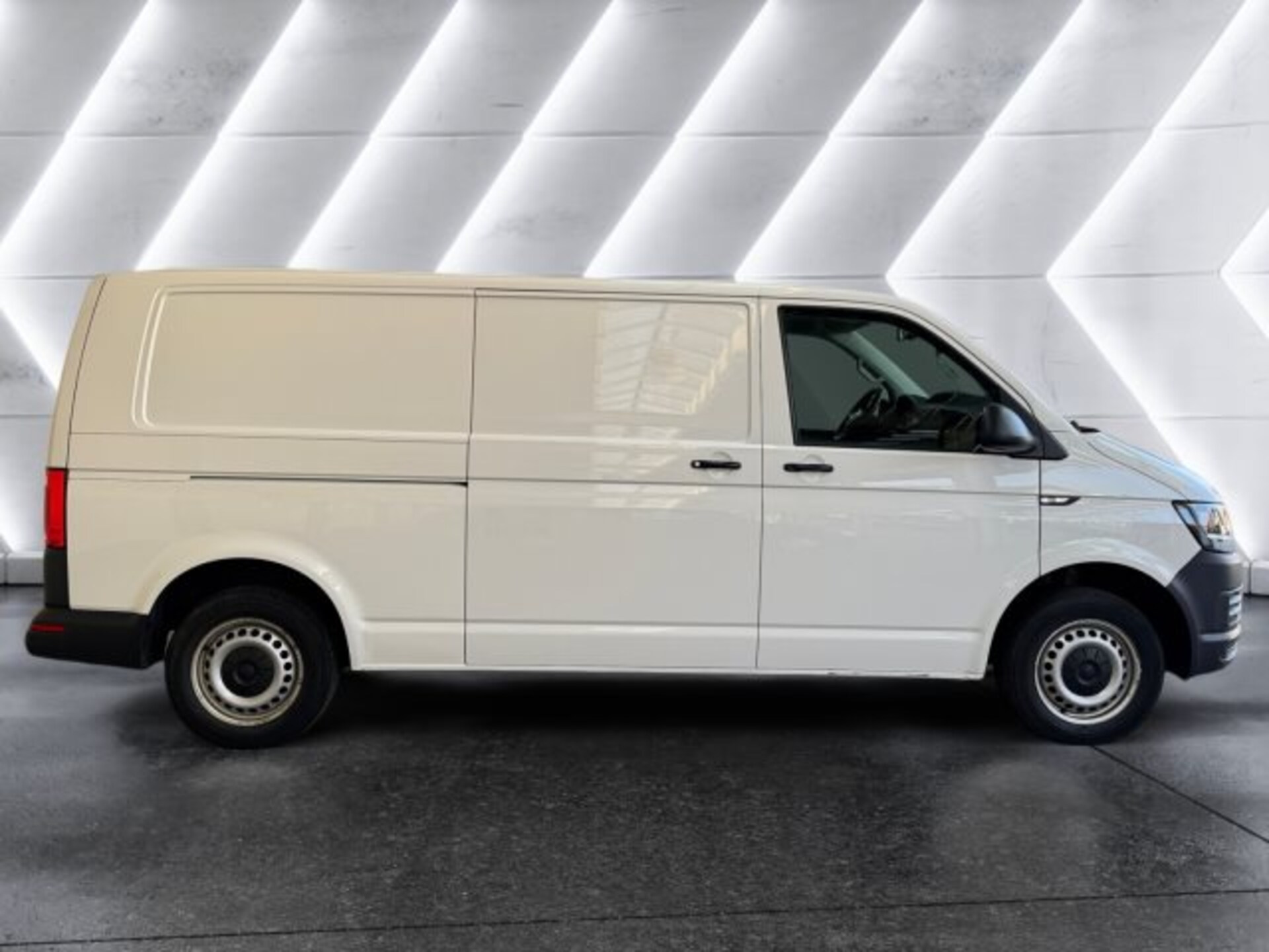 Volkswagen T6 Transporter Kasten langer Radstand