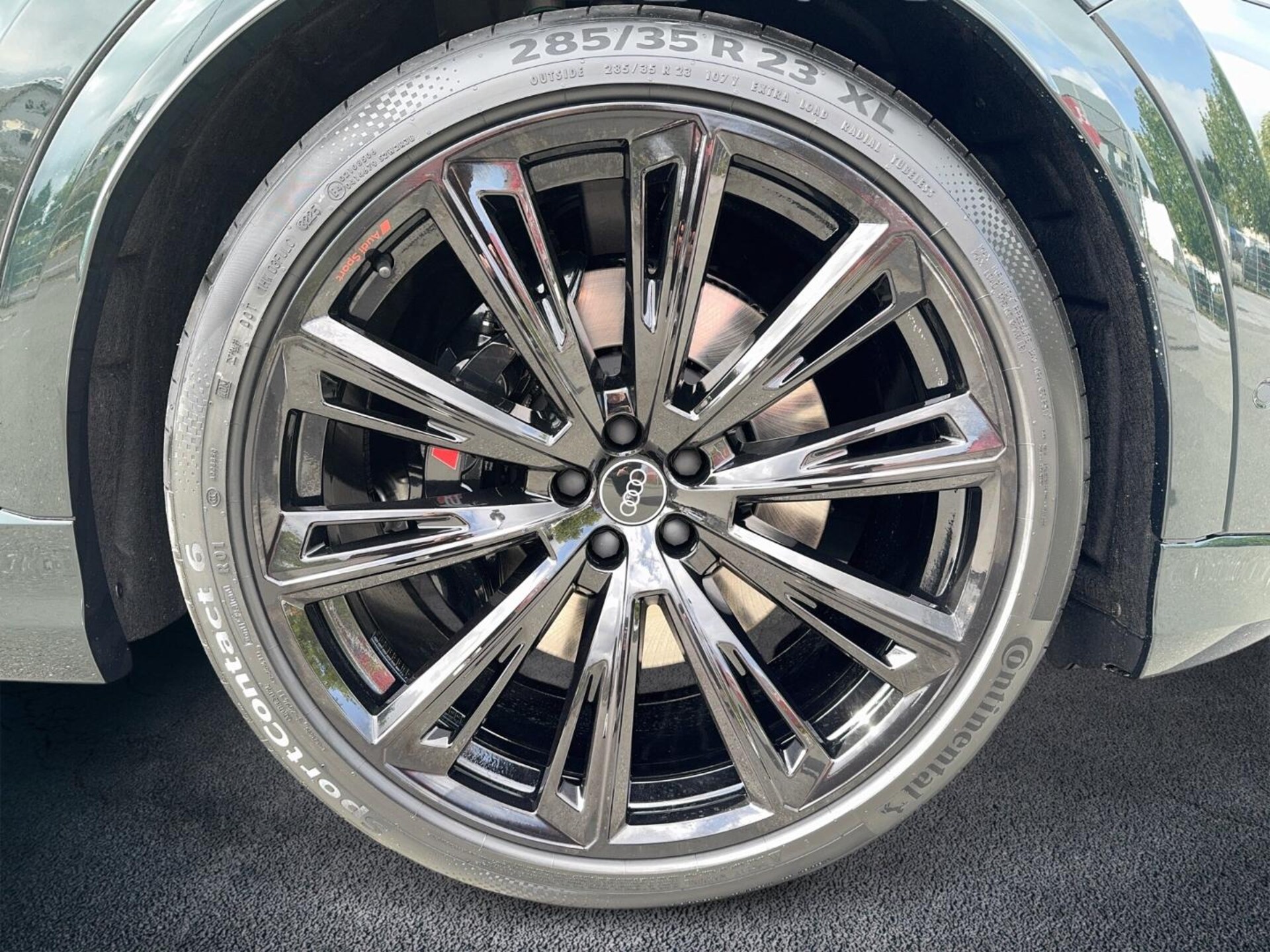 Audi SQ8 SUV